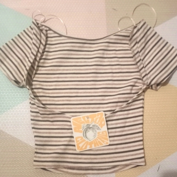 NECTAR CLOTHING CROP TOP Size Small - Picture 4 of 7